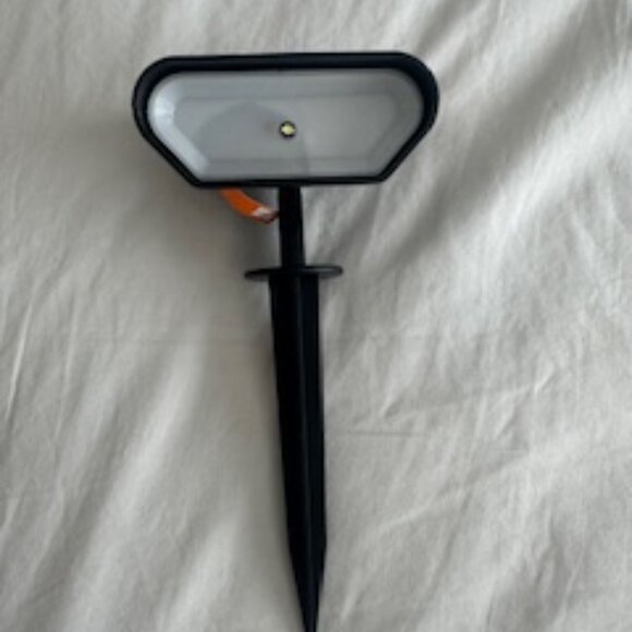 LIVE SHOW LISTING - Picture 1 of 2